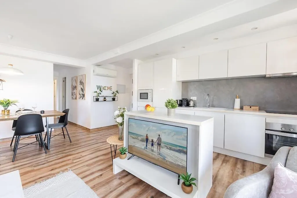 Fantastic Beachfront 3 Bedroom Playa Bella Rdr285 Estepona