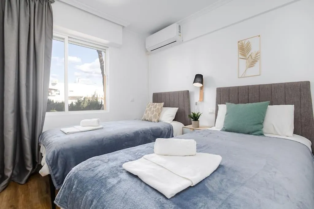 Apartment Fantastic Beachfront 3 Bedroom Playa Bella Rdr285 Estepona